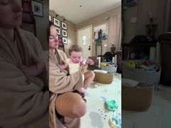 【A】El spray nasal salino Cleanote es fácil de usar con una boquilla ajustable de 360° para bebés